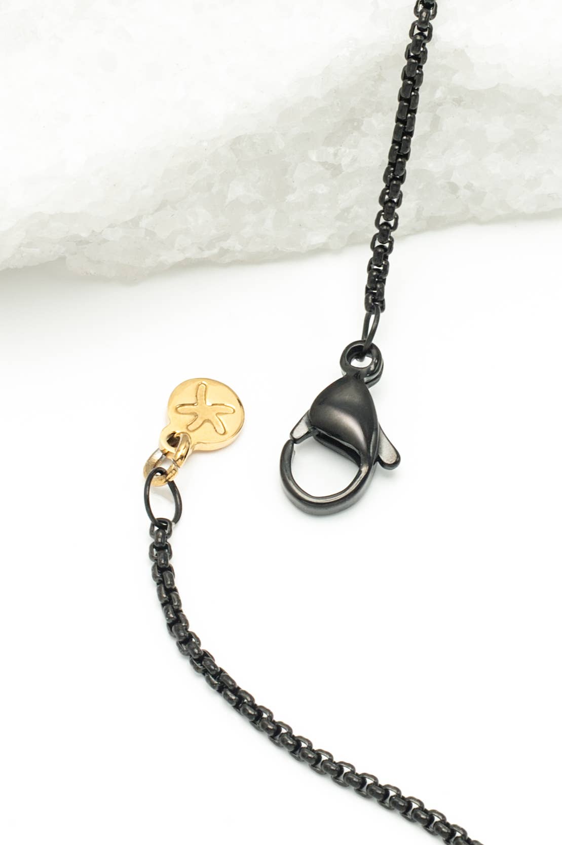 Justice Men's Gold Bar Necklace - Recetas Fair Trade