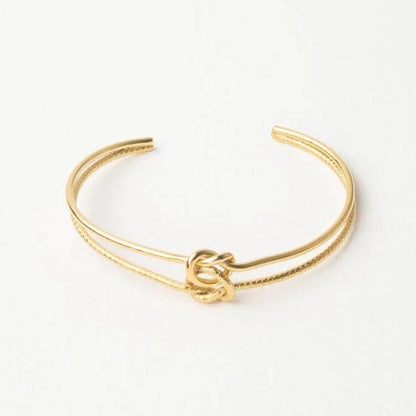 Knot Alone Gold Bracelet - Recetas Fair Trade