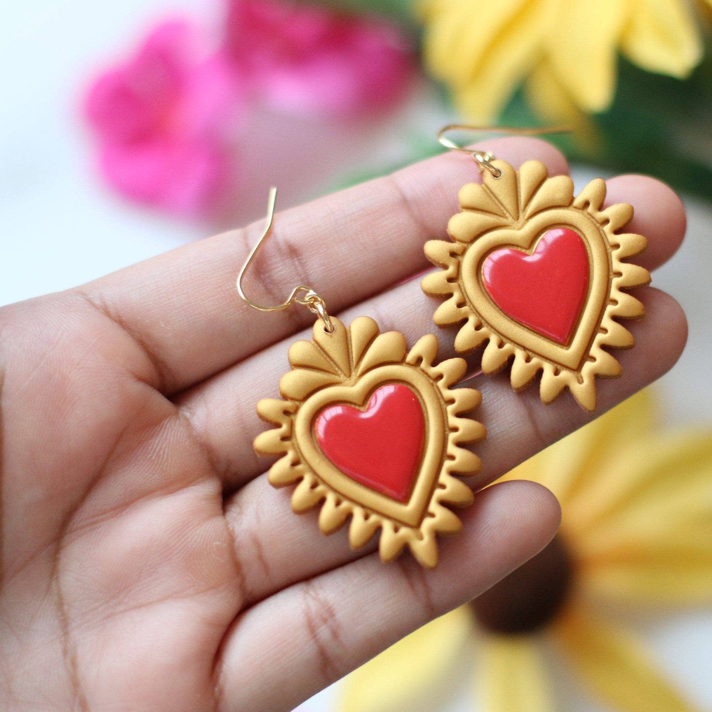 Medium Sacred Heart Earrings - Recetas Fair Trade