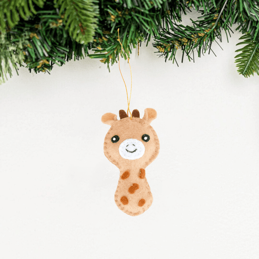 Mini Giraffe Felt Ornament - Recetas Fair Trade