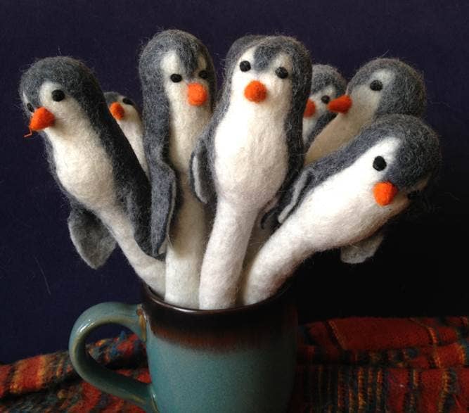 Pencil Topper - Penguin - Recetas Fair Trade