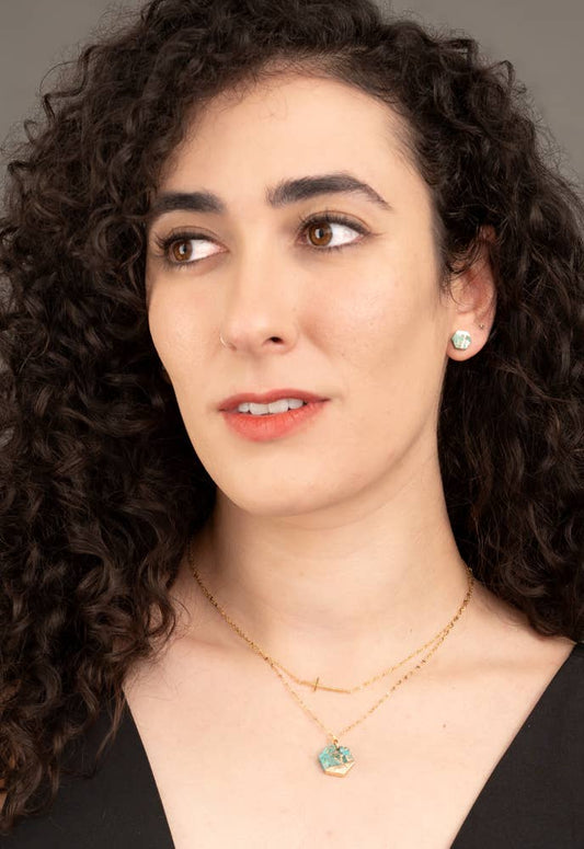 Radiant Cross Necklace in Gold - Recetas Fair Trade