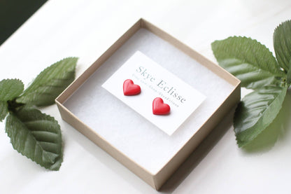 Red Heart Stud Earrings, Valentine's Day Earrings - Recetas Fair Trade