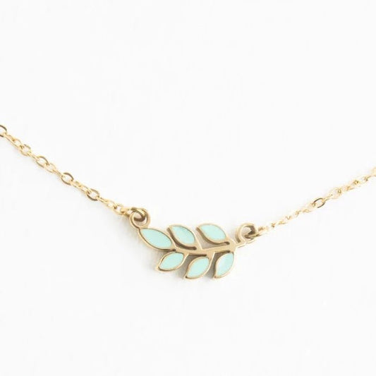 Rowen Leaf Necklace in Mint - Recetas Fair Trade