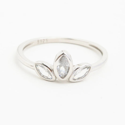 Royal Garland Platinum Ring - Recetas Fair Trade