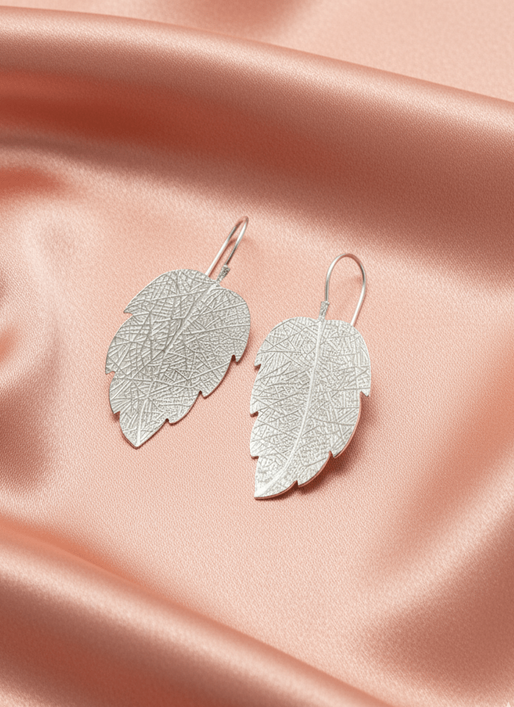 🌿 Sacred Leaf Earrings - Recetas Fair Trade