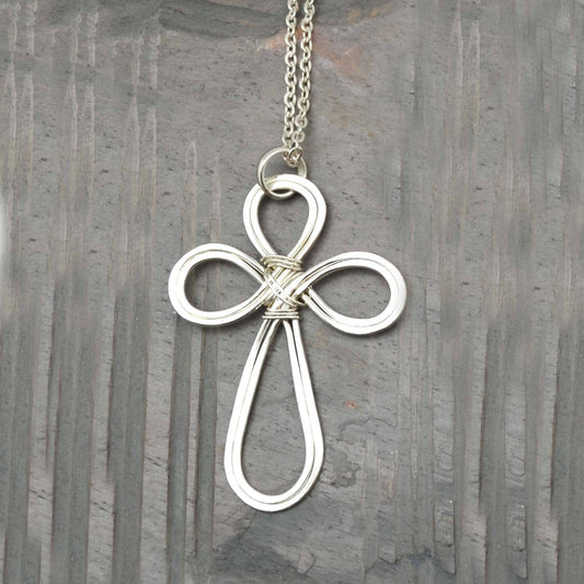 Silver Plated Pendant Necklace - Looped Cross - Recetas Fair Trade