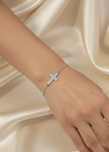 Simple Cross Bracelet | Sterling Silver - Recetas Fair Trade
