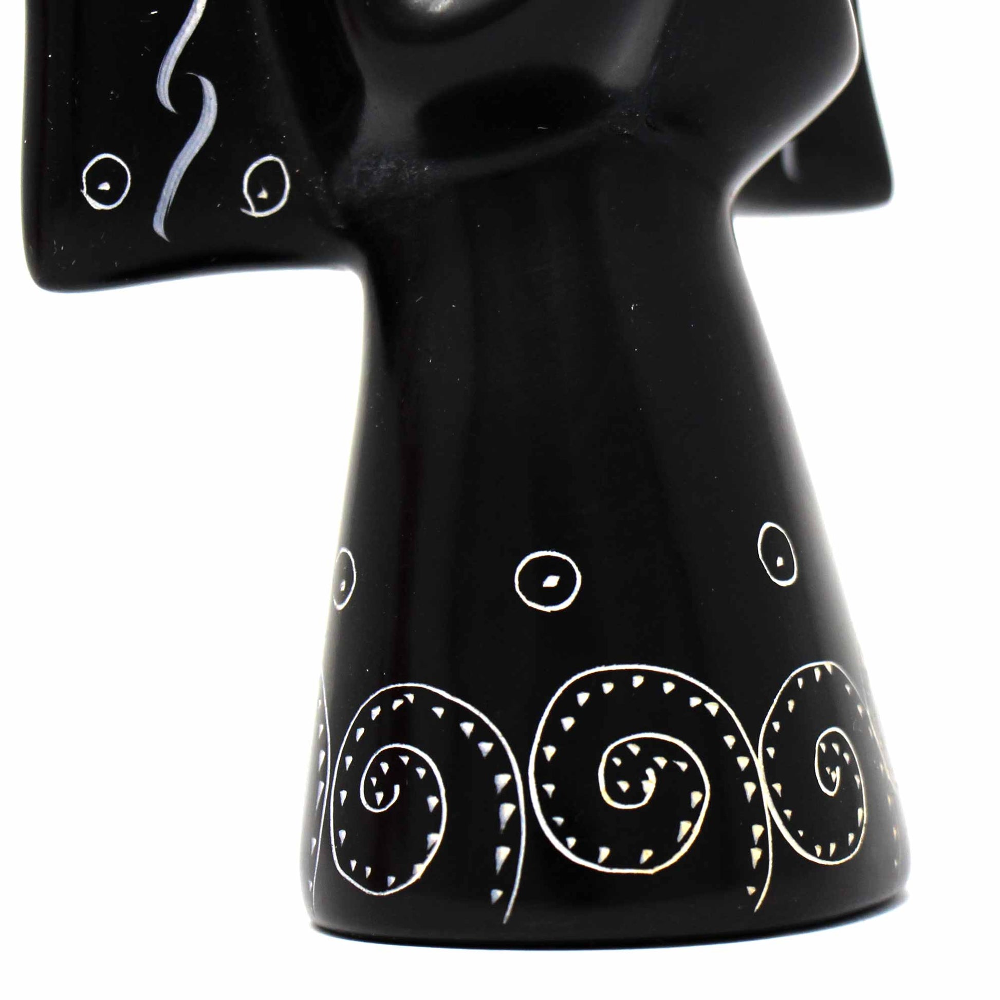 Soapstone Angel Sculpture - Black Finish with Etch Design - Recetas Fair Trade