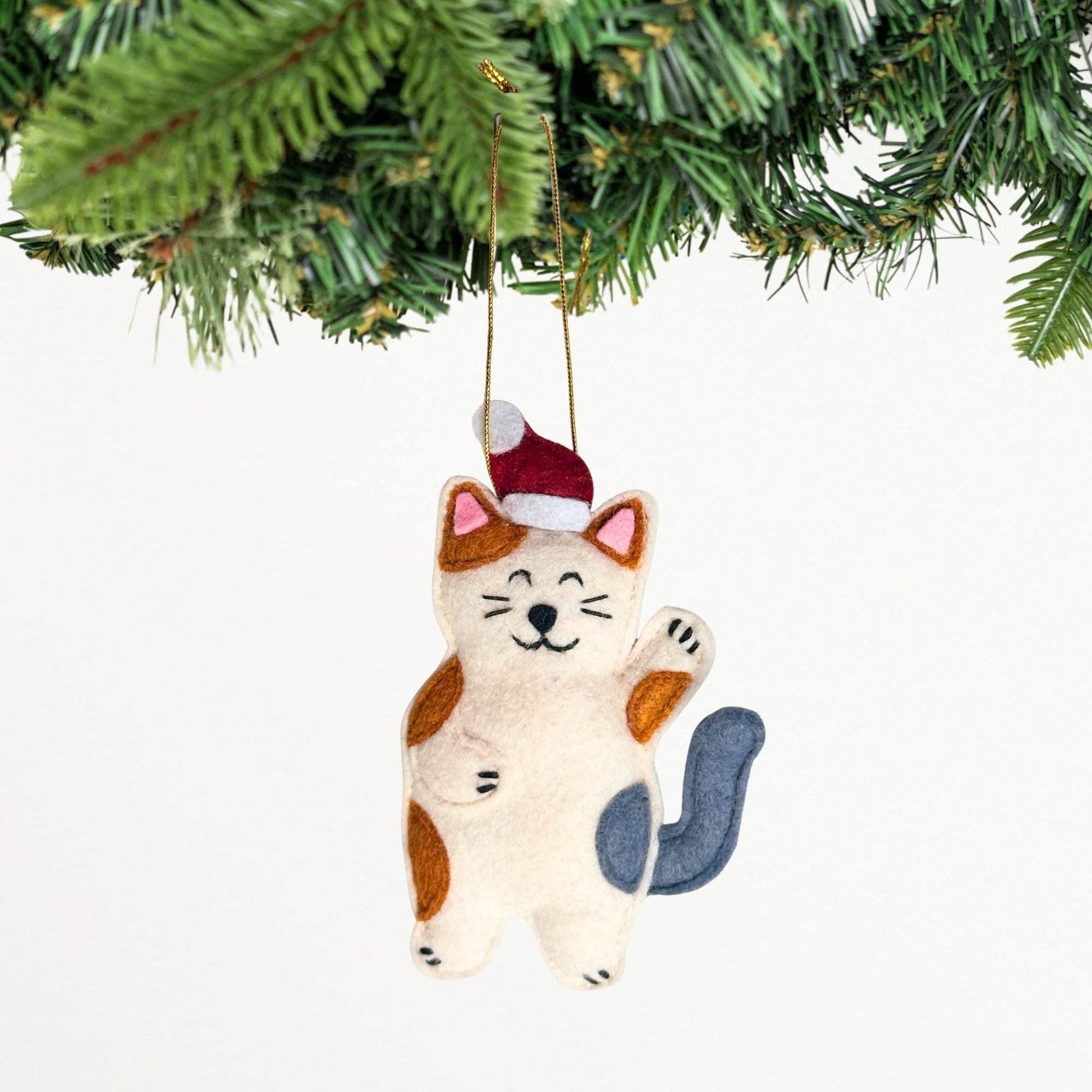 Stealing Santa Hat Cat Ornament - Recetas Fair Trade
