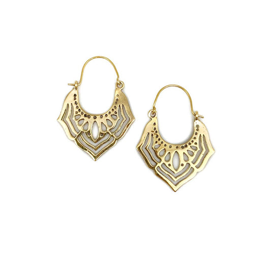 Tanvi Collection Earrings - Gold Openwork Petal - Recetas Fair Trade