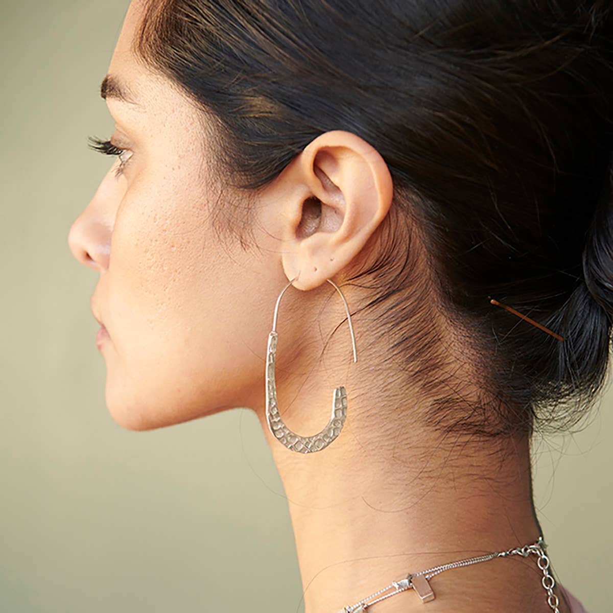 Textured Drop Earrings - Silver - Recetas Fair Trade