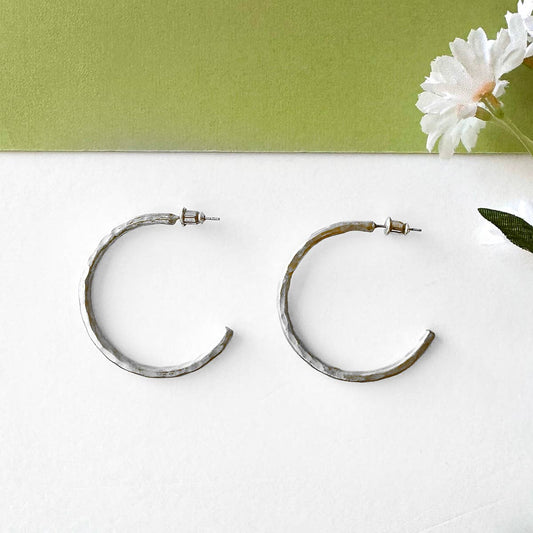 Textured Twig Hoops - Silver - Recetas Fair Trade