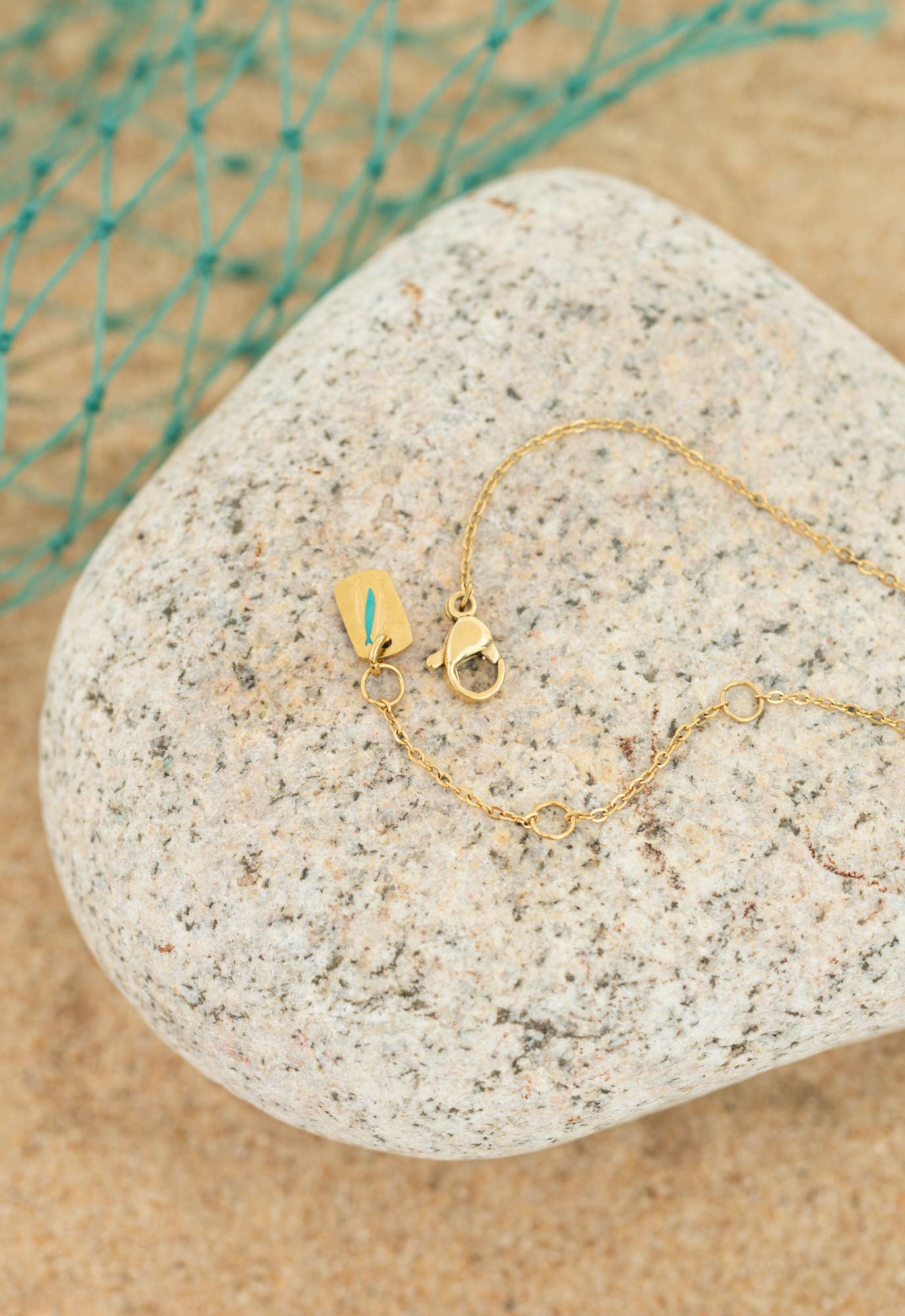 The Chosen Four - Sided Necklace Gold - Recetas Fair Trade