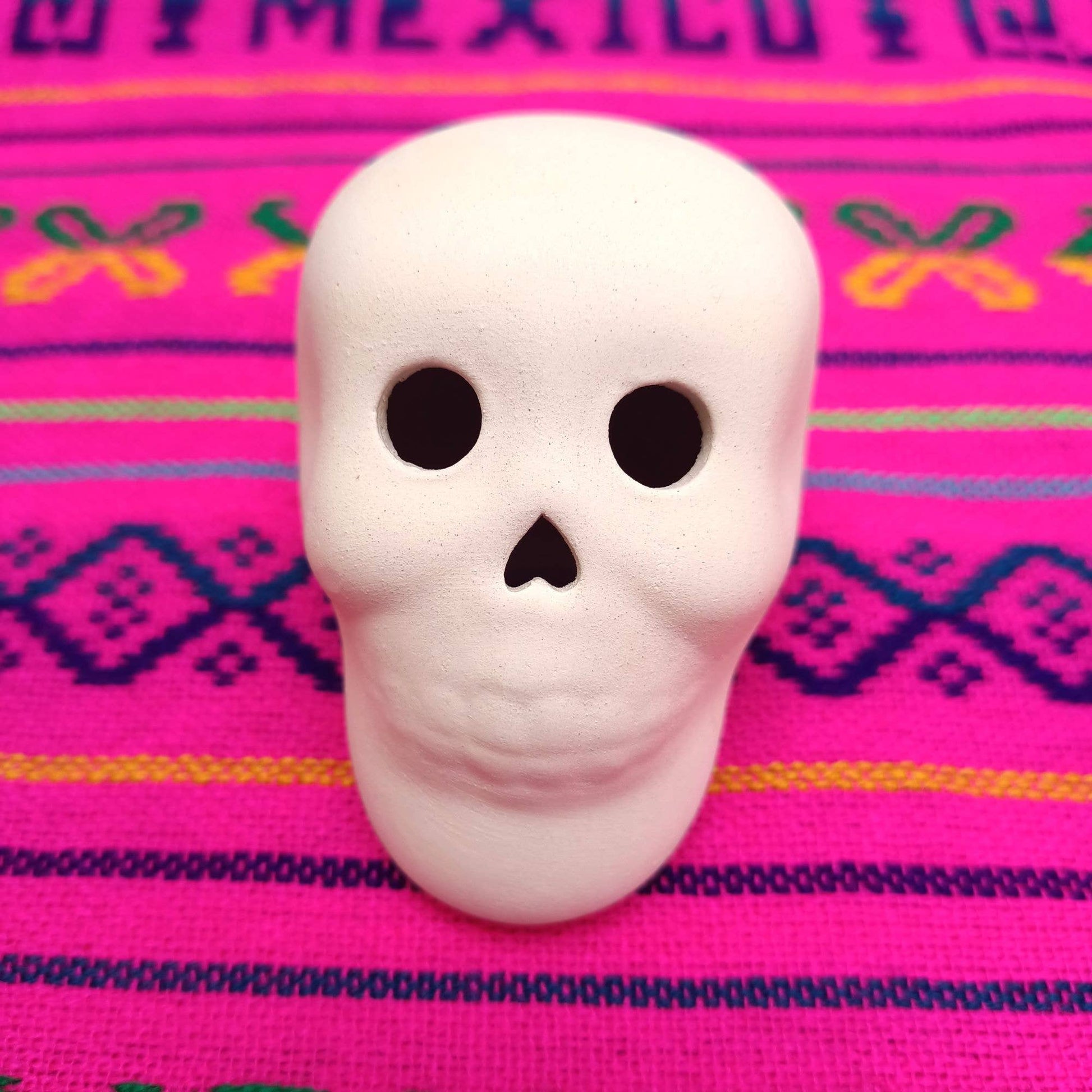 Unpainted White Ceramic Sugar Skulls To Paint - Recetas Fair Trade