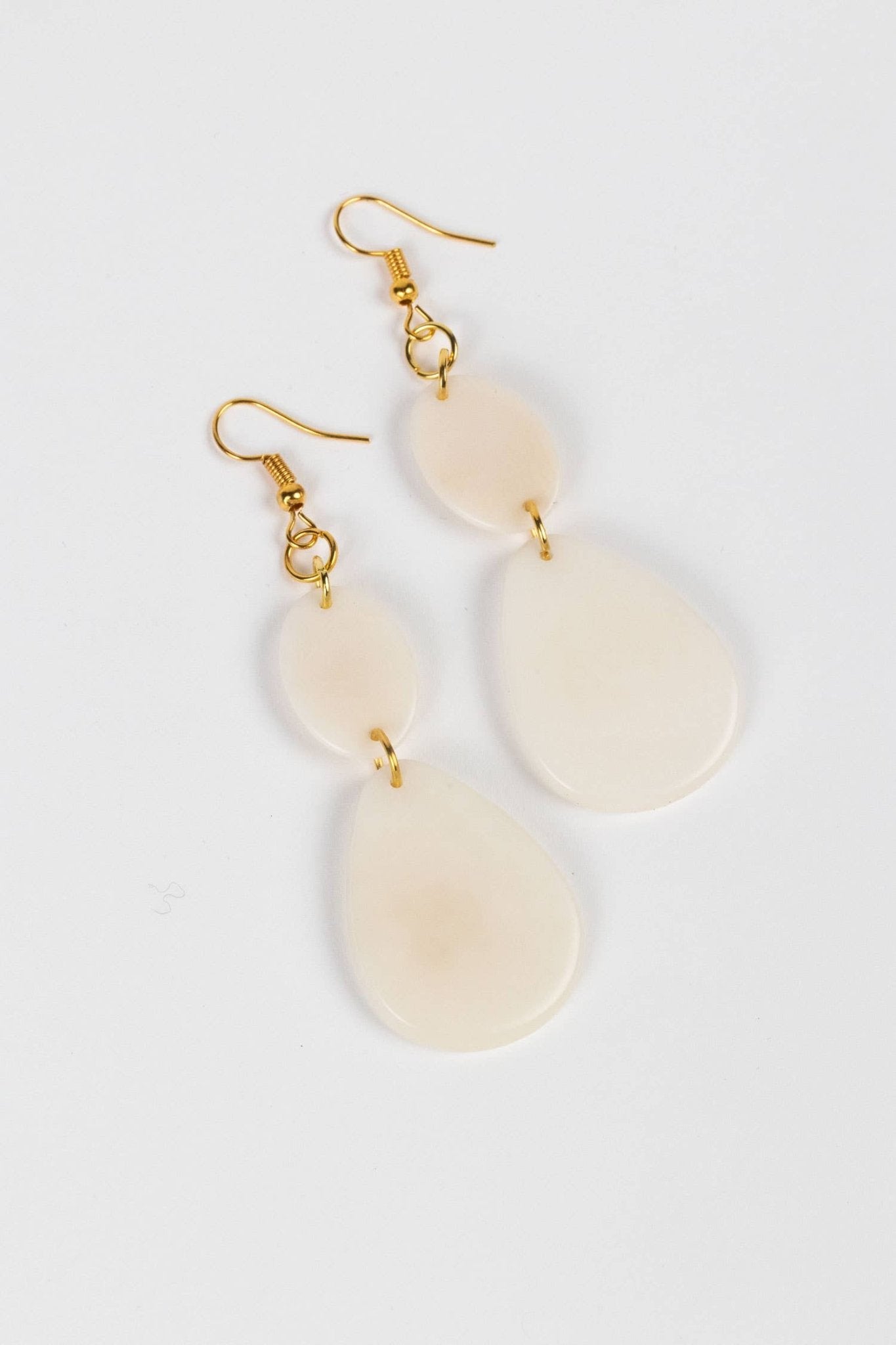 Vanilla Drop Tagua Earrings - Recetas Fair Trade