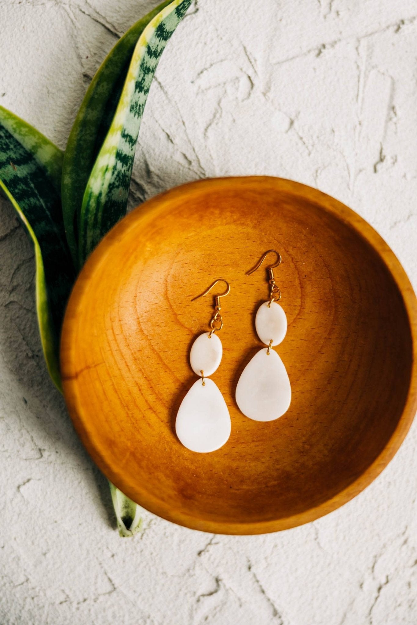 Vanilla Drop Tagua Earrings - Recetas Fair Trade