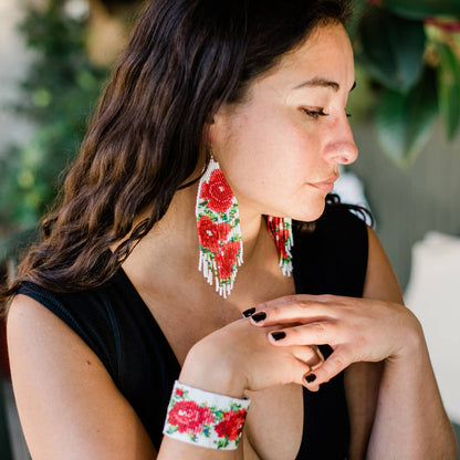 White Rose Bracelet - Recetas Fair Trade